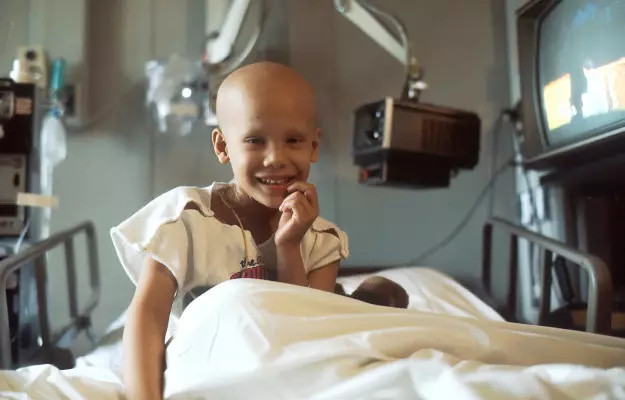 अगले 30 सालों में कैंसर पीड़ित एक करोड़ से अधिक बच्चों की हो सकती है मौत: शोध