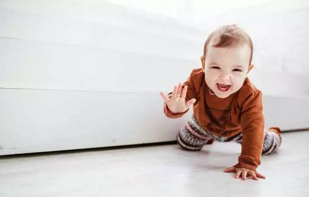9 महीने के शिशु का वजन, खानपान और विकास से जुड़ी बातें - baby development at 9 months