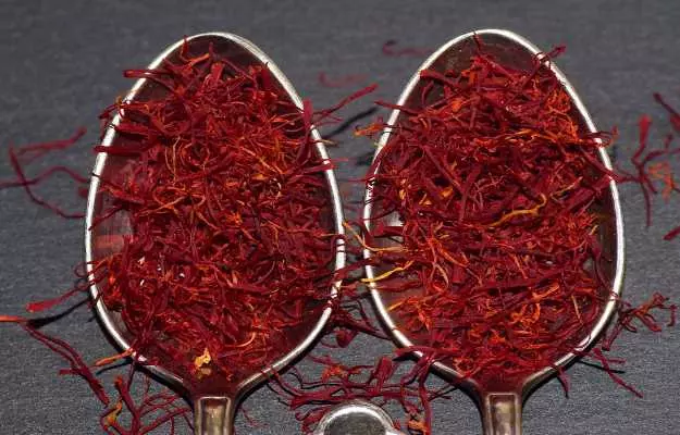 केसर के फायदे और नुकसान - Saffron Benefits and Side effects in Hindi
