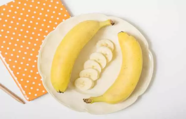 Should You Eat a Banana At Night ? The Benefits and Drawbacks