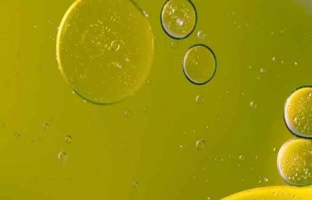 नींबू के तेल के फायदे और नुकसान - Lemon Oil Benefits and Side Effects in Hindi