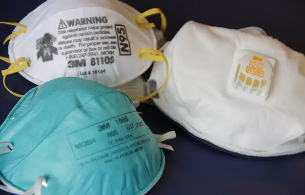 Government, health experts warn against using N95 masks with valves