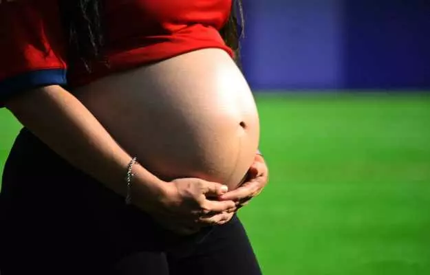 कोविड-19 गर्भवती महिलाओं में बन सकता है घातक ब्लड क्लॉट का कारण, समय से पहले प्रसव का भी खतरा - Covid-19 may cause blood clot in pregnant women in hindi