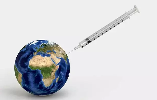 कोविड-19 को फैलने से रोकने और मृत्यु दर को कम करने में बीसीजी वैक्सीन मददगार: अध्ययन