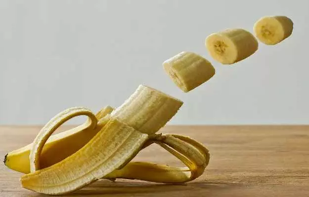 खाली पेट केला खाने के फायदे नुकसान - Eating banana on empty stomach in hindi
