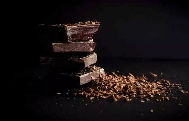 Chocolate benefits and side effects