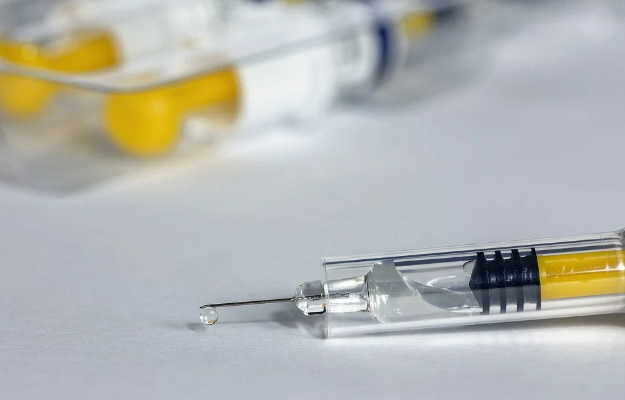 कोविड-19: भारत बायोटिक की वैक्सीन कैंडिडेट कोवाक्सिन को डीसीजीआई ने दी तीसरे चरण के ट्रायल की इजाजत