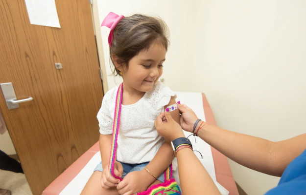 बच्चों को पोलियो और खसरे से बचाने के लिए 655 मिलियन डॉलर के आपातकालीन फंड की जरूरत: डब्ल्यूएचओ-यूनिसेफ