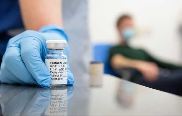 ऑक्सफोर्ड वैक्सीन कोविड-19 के खिलाफ 90 प्रतिशत प्रभावी, पूरी तरह सुरक्षित: एस्ट्राजेनेका