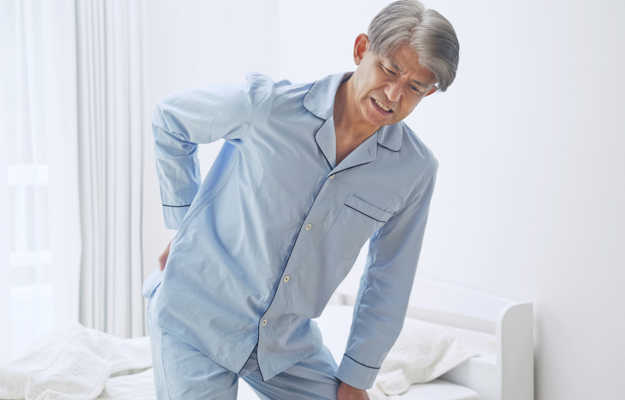 How to sleep with slipped disc