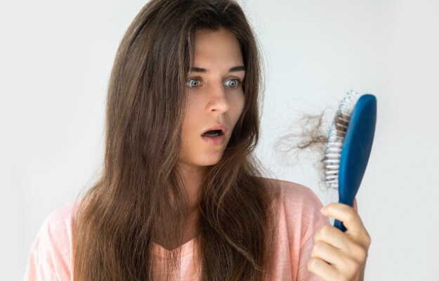 बाल झड़ने पर क्या लगाएं - What to use for hair loss in Hindi