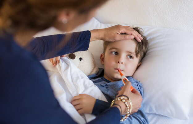 बच्चों के बुखार की एलोपैथिक दवाएं - Medicine for fever in child in Hindi