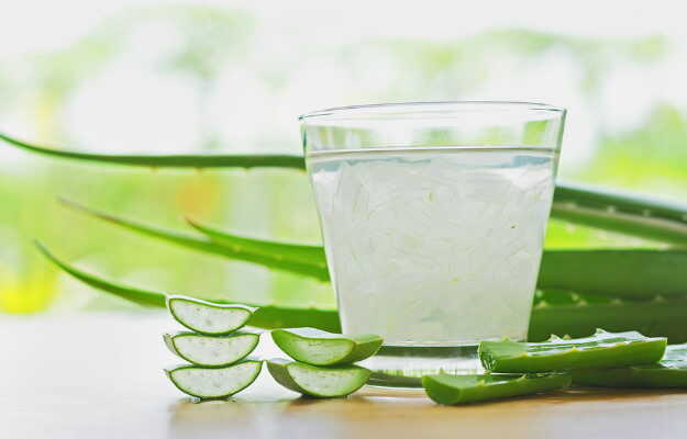 The Healing Elixir: Exploring the Top Benefits of Aloe Vera Juice - Hindi