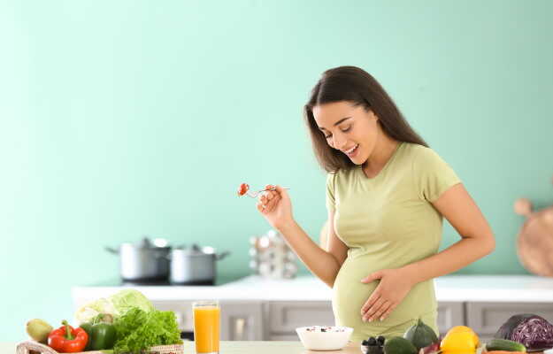 प्रेगनेंसी के 9वें महीने में क्या खाएं व क्या नहीं? - What should eat and avoid in nine month pregnancy in Hindi