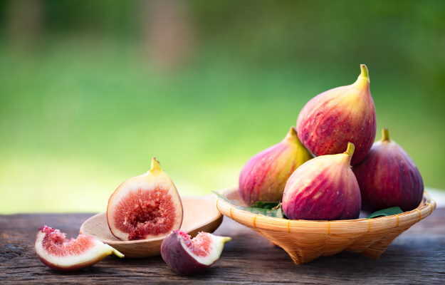 The Surprising Benefits of Figs for Women