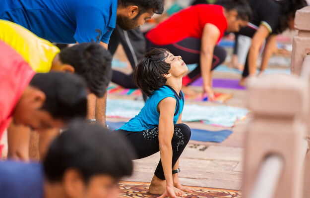 बच्चों के लिए योग के फायदे - Yoga benefits for children in Hindi