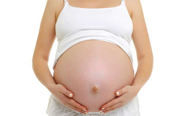 गर्भावस्था में नाभि में क्या बदलाव आता है? - Why does pregnancy impact belly button in Hindi