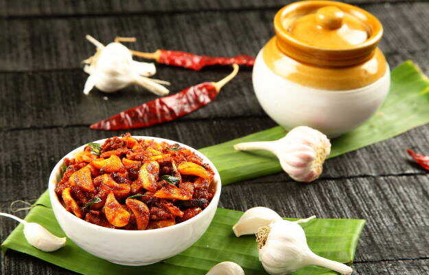 लहसुन का अचार खाने के फायदे व नुकसान - Garlic pickle benefits and side effects in Hindi