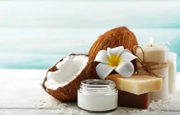 Coconut milk benefits and uses for hair