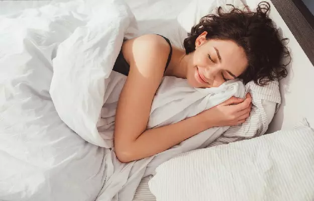 Unlocking the Power of Beauty Sleep: How Rest Transforms Your Skin and Mind