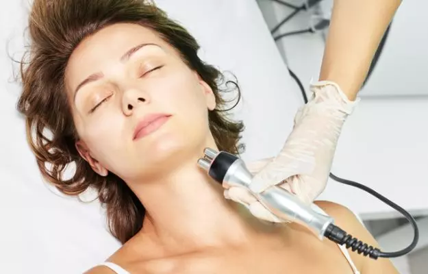 Radiant Results: How Radiofrequency Skin Tightening Enhances Your Natural Beauty
