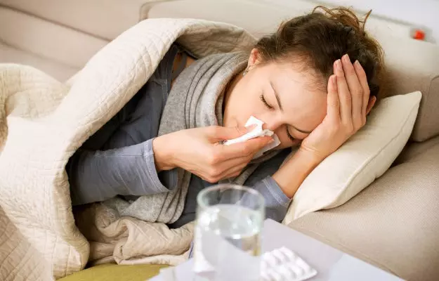 हेड कोल्ड - Head Cold - Symptoms, causes and treatment in Hindi