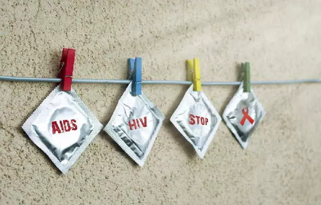 ओरल सेक्स और एच आई वी: सुरक्षित संभोग के लिए कुछ उपाय - Know About Oral Sex And HIV in Hindi 