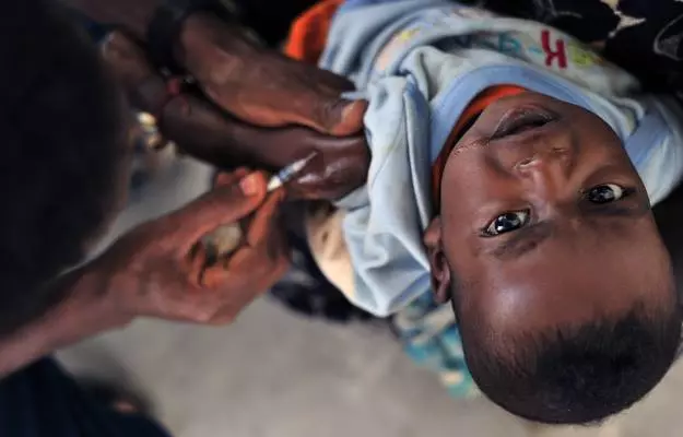 पोलियो का टीका कब, क्यों लगवाना चाहिए और लाभ - Polio Vaccine in hindi