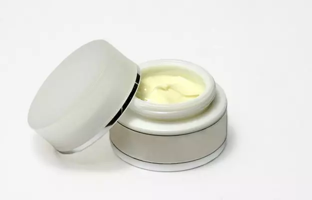 काले घेरे हटाने की क्रीम - Dark circle removal cream in Hindi