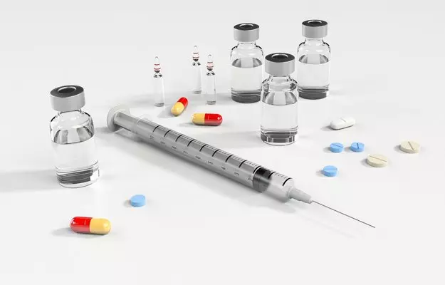 टाइफाइड वैक्सीन - Typhoid vaccine in Hindi