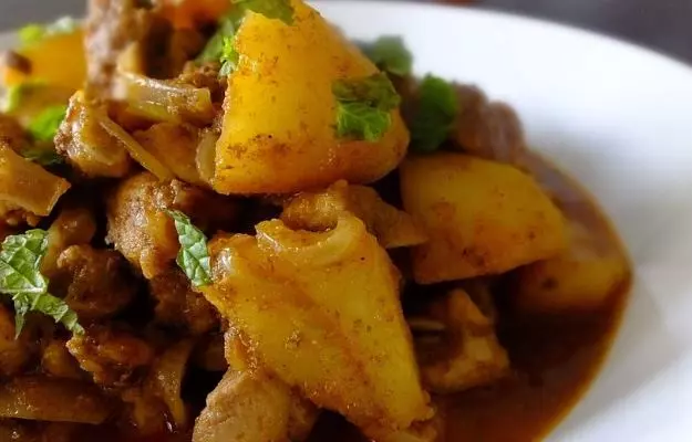 दम आलू रेसिपी - Dum aloo recipe in hindi