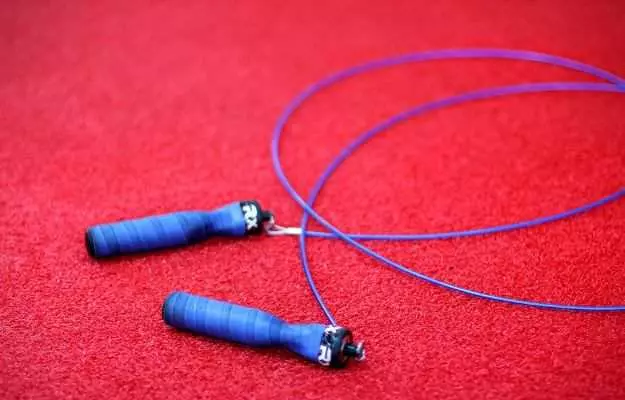 9 Benefits of Skipping Rope