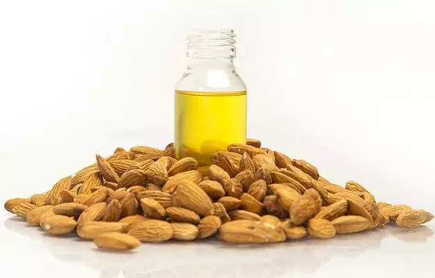 बादाम के तेल के फायदे - Almond Oil Benefits in Hindi