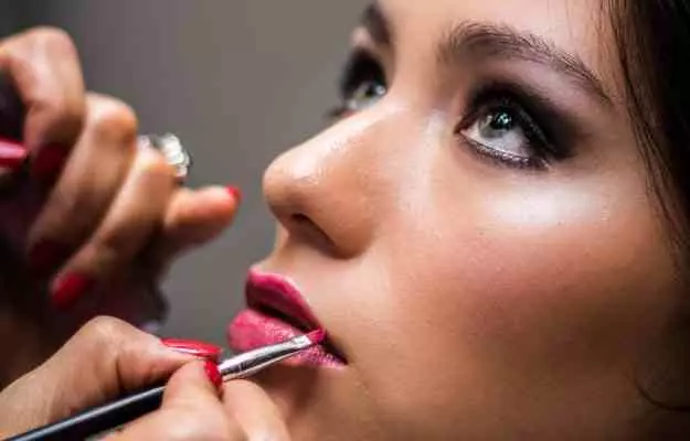 5 harmful ingredients present in your lipstick