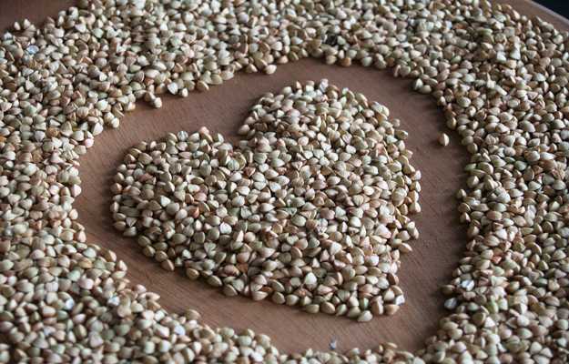 Buckwheat (Kuttu): Benefits, uses, nutrition facts, calories, recipe and  side effects