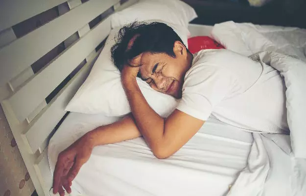 Does insomnia cause heart problems?