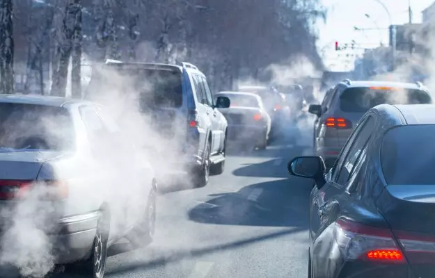 बच्चों के मानसिक और शारीरिक विकास के लिए खतरनाक है ट्रैफिक वायु प्रदूषण